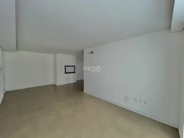 Apartamento com 2 dormitórios, foto 3