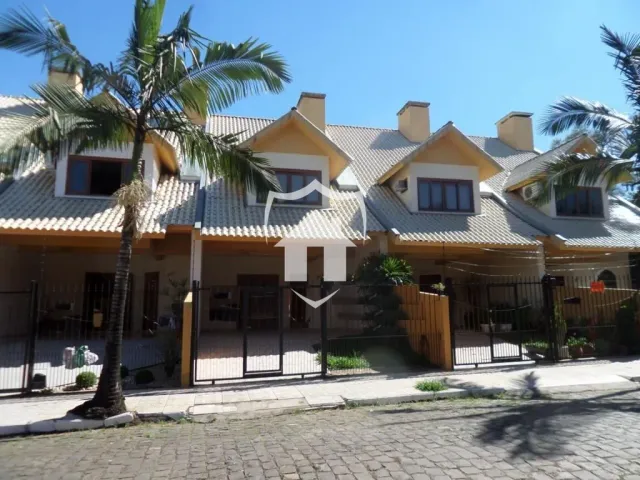 Sobrado com 3 dormitórios