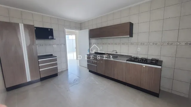 Apartamento com 4 dormitórios, foto 2