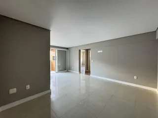 Apartamento com 2 dormitórios, foto 4