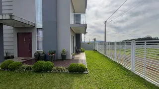 Foto da fachada de um edifício residencial em Lajeado, Brasil.