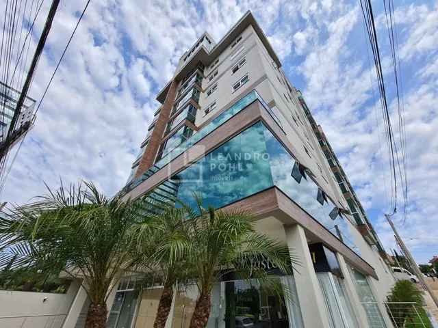 Apartamento com 3 dormitórios