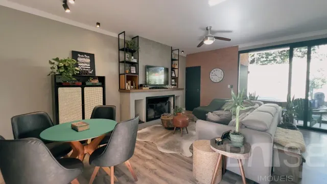 Casa com 4 dormitórios, foto 4
