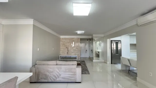 Apartamento com 3 dormitórios, foto 4