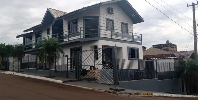 Casa com 5 dormitórios, foto 2