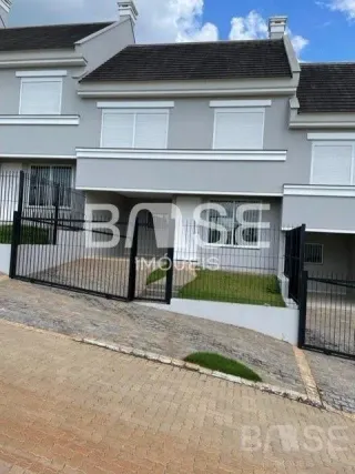 Sobrado com 3 dormitórios