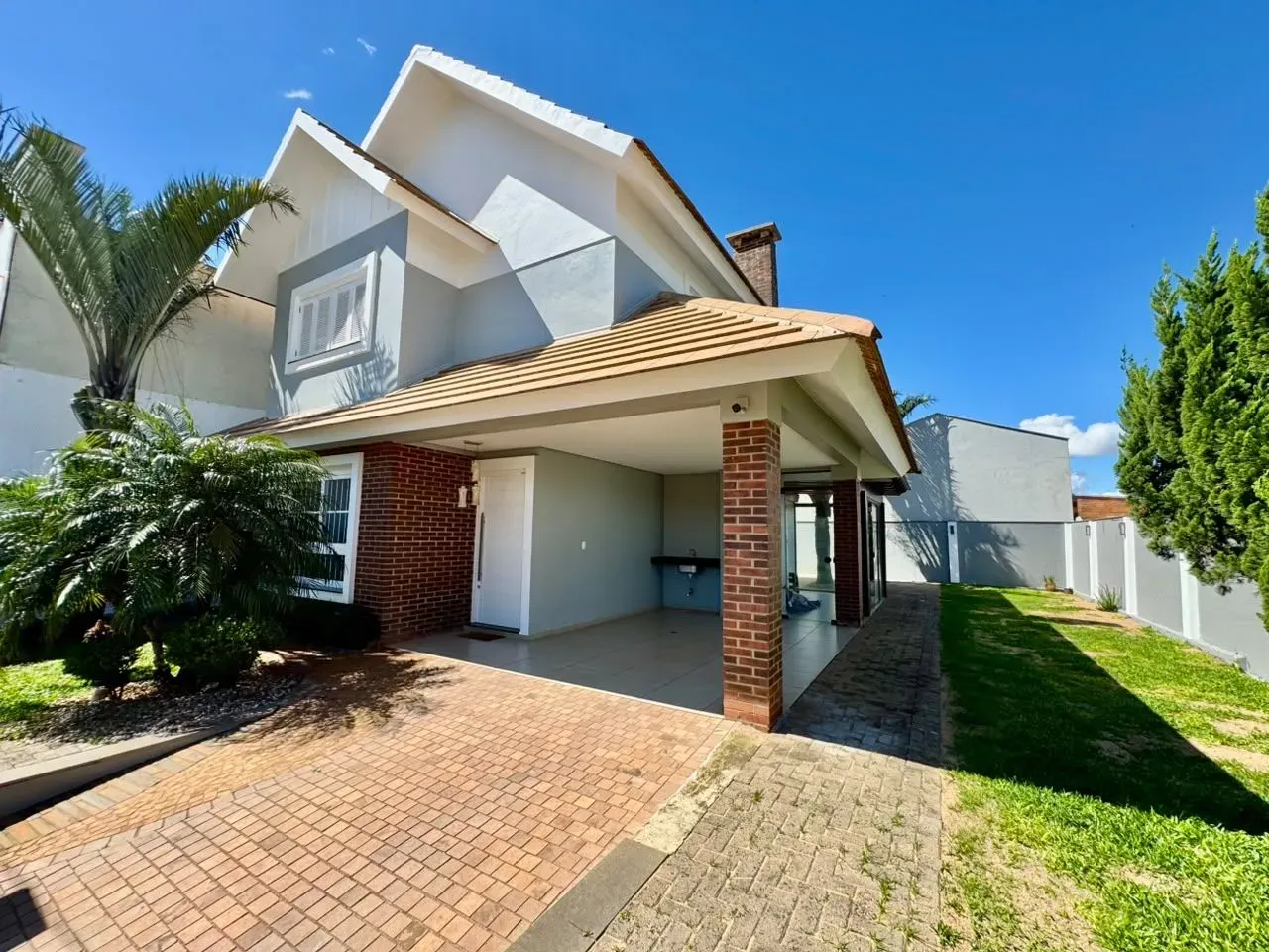 Casa com 3 dormitórios, foto 1