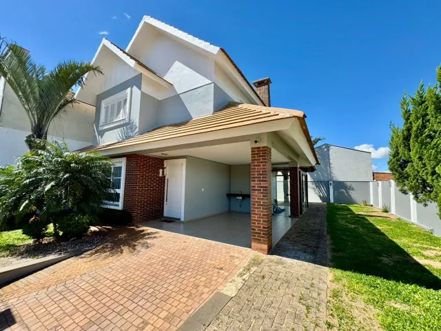 Casa com 3 dormitórios