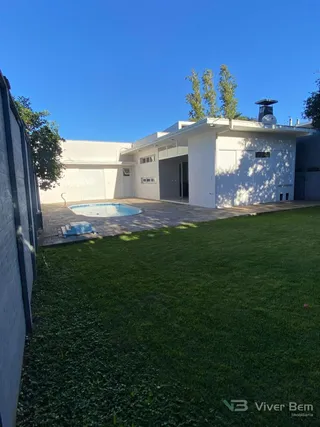Casa com 2 dormitórios, foto 1