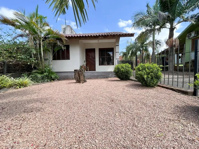 Casa com 2 dormitórios
