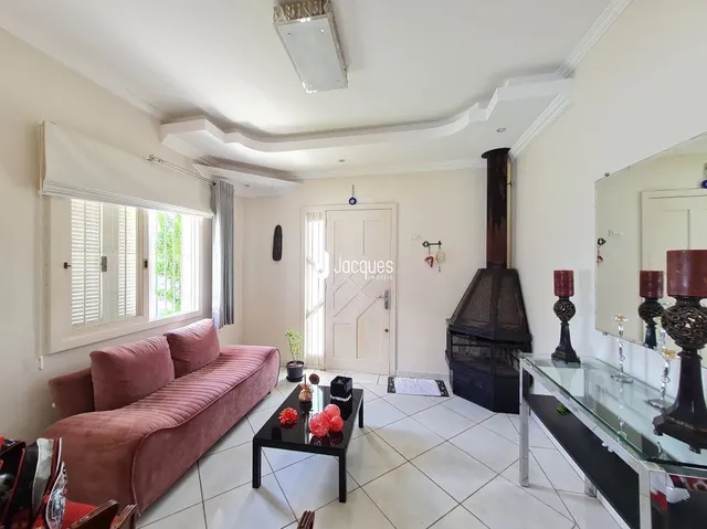 Casa com 4 dormitórios, foto 4
