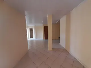 Apartamento com 2 dormitórios, foto 3