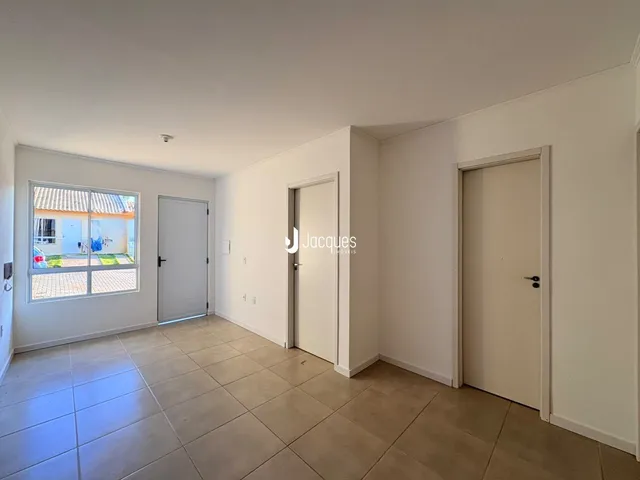 Casa geminada com 2 dormitórios, foto 3