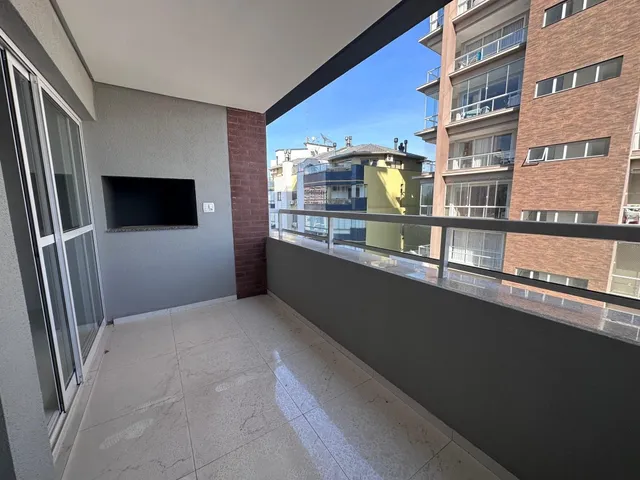 Apartamento com 3 dormitórios