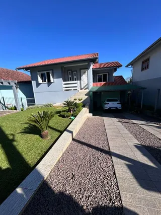 Casa com 3 dormitórios