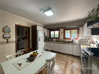Casa com 6 dormitórios, foto 9