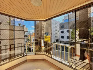 Vista da varanda com vista para a cidade de Lajeado, Brasil.