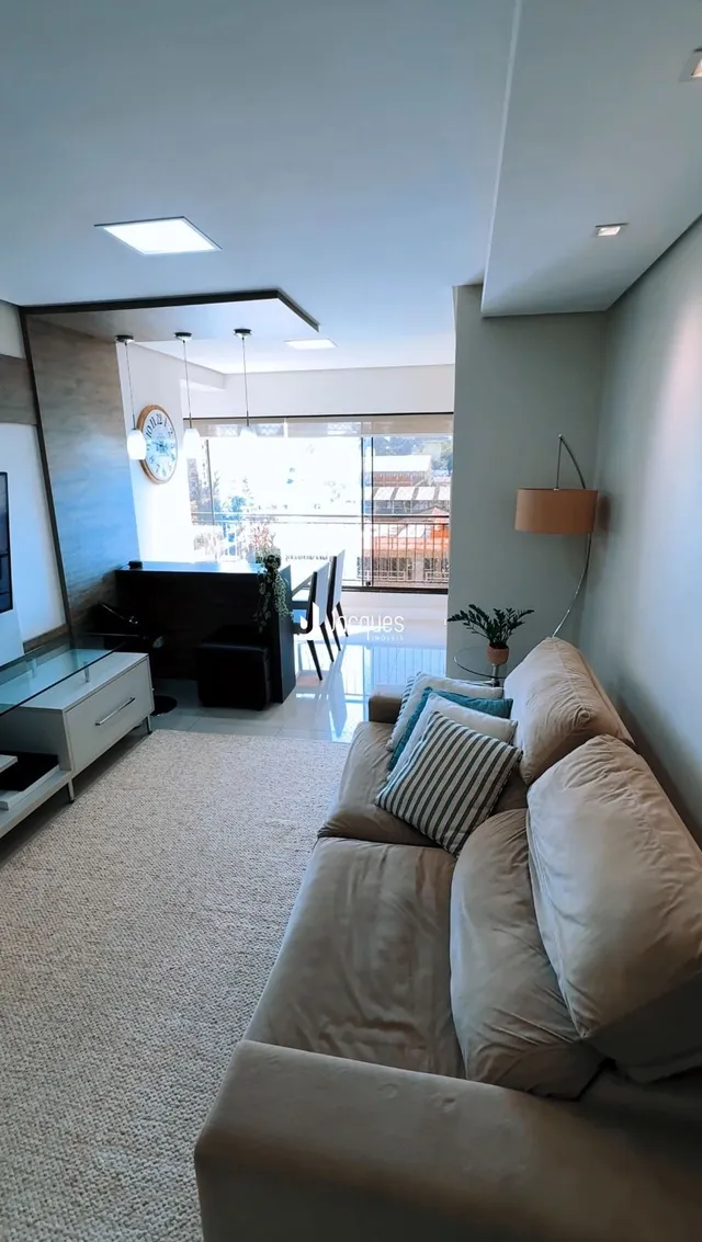 Apartamento com 2 dormitórios, foto 2