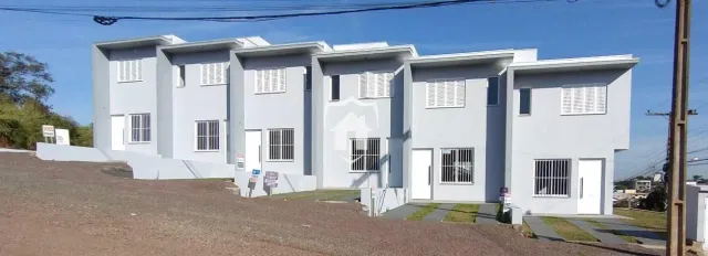 Sobrado com 2 dormitórios