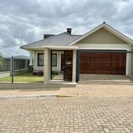 Casa com 3 dormitórios, foto 2