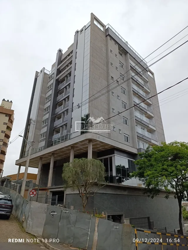 Apartamento com 3 dormitórios