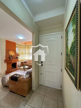 Casa com 6 dormitórios, foto 3