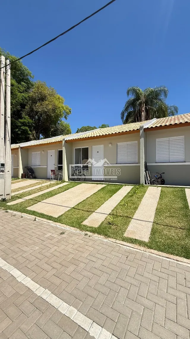 Casa com 2 dormitórios, foto 2