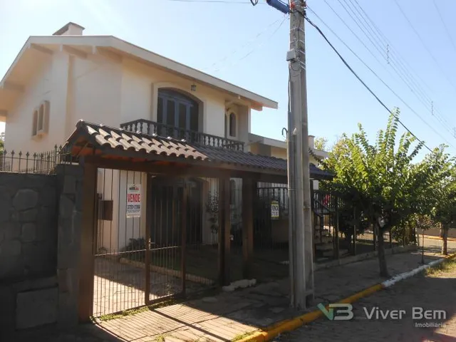 Casa com 3 dormitórios