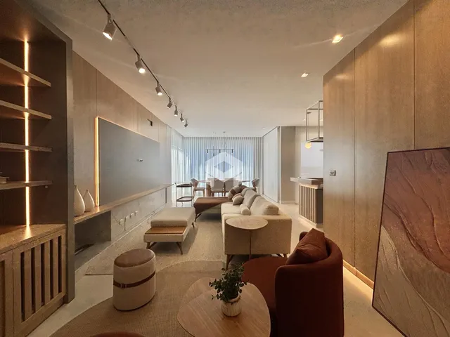 Apartamento com 3 dormitórios