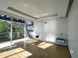 Casa com 4 dormitórios, foto 2