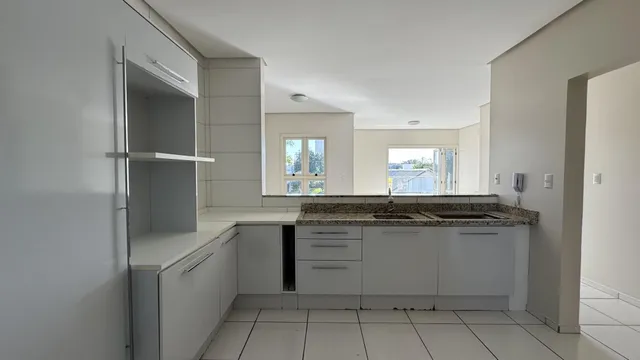 Apartamento com 3 dormitórios, foto 3