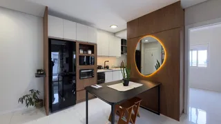 Apartamento com 2 dormitórios, foto 2