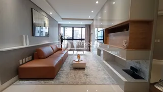 Apartamento com 3 dormitórios, foto 8
