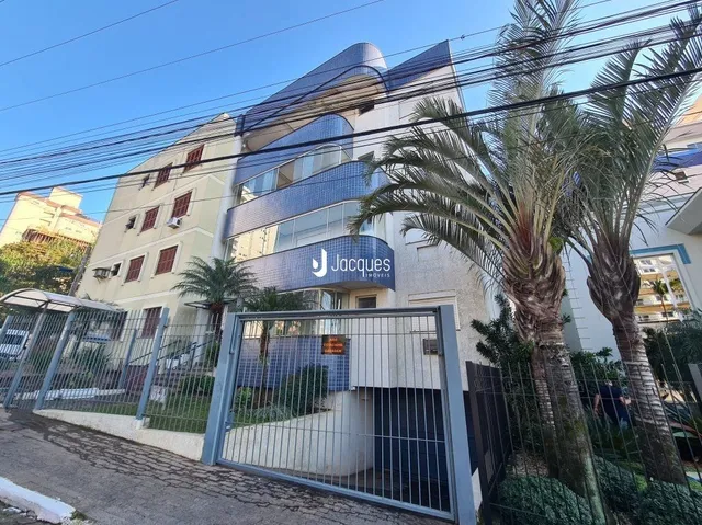 Fachada de um imóvel residencial em Lajeado, Brasil.