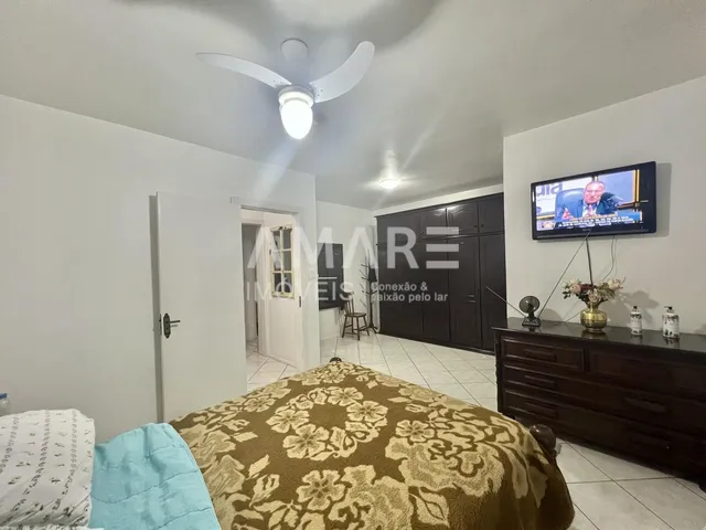 Casa com 4 dormitórios, foto 2