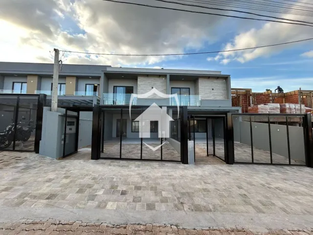 Sobrado com 3 dormitórios