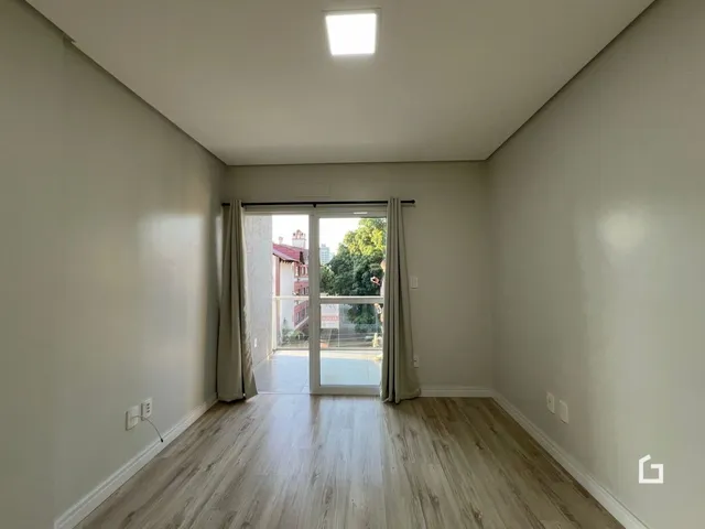 Apartamento com 2 dormitórios, foto 3