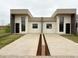 Casa geminada com 3 dormitórios, foto 1