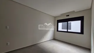 Apartamento com 3 dormitórios, foto 4