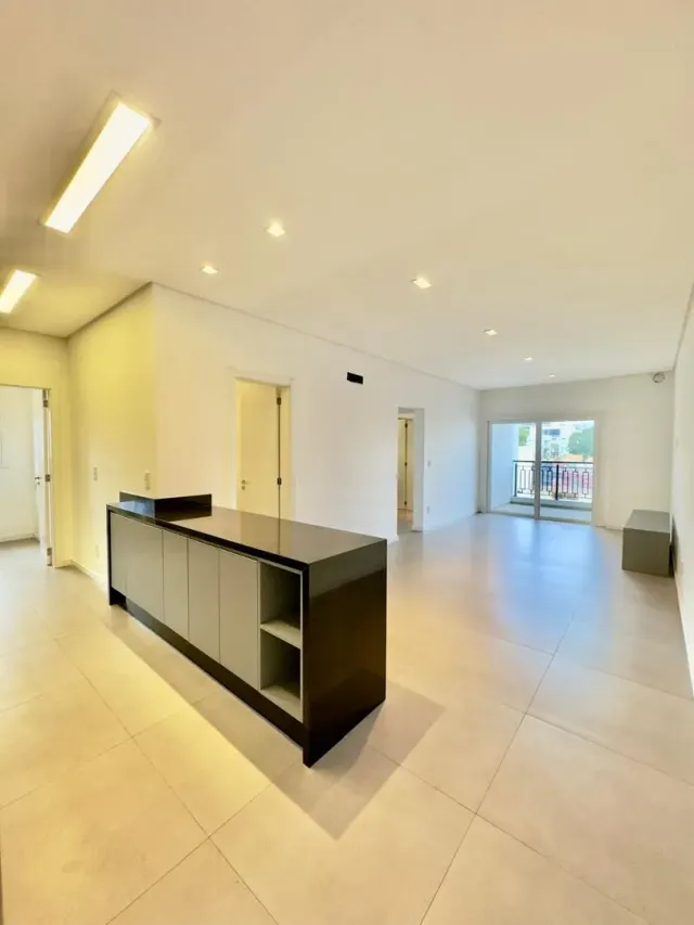 Apartamento com 2 dormitórios, foto 2