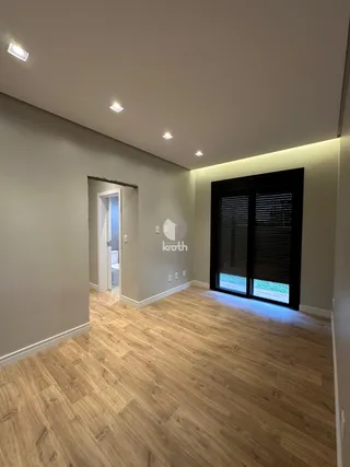 Casa com 4 dormitórios, foto 15