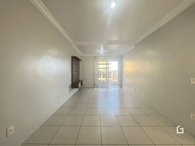 Apartamento com 2 dormitórios, foto 2