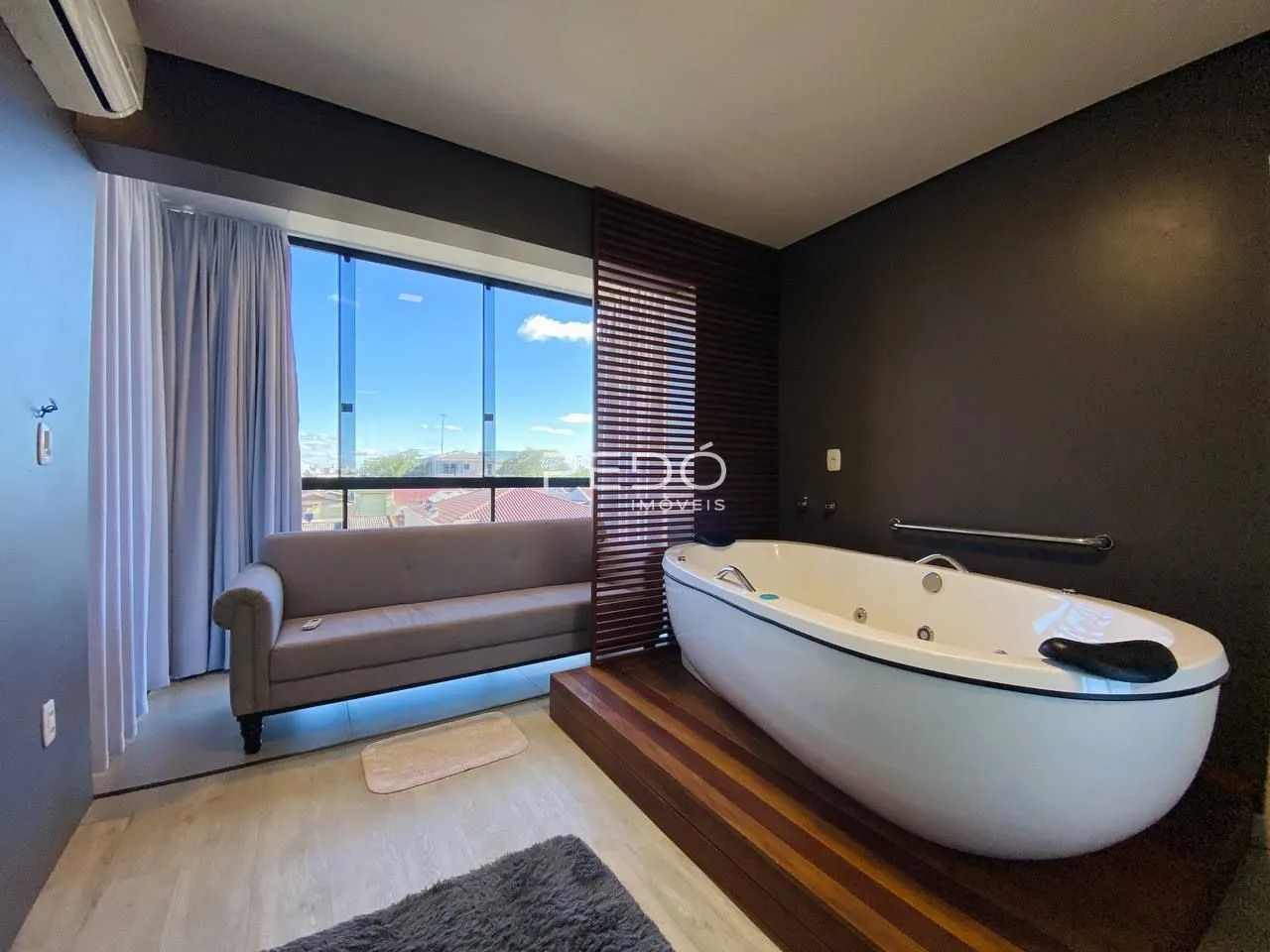 Apartamento com 2 dormitórios, foto 1