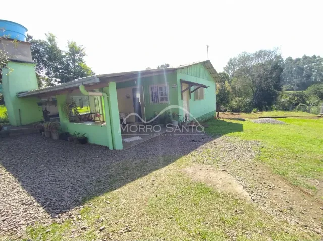 Foto da fachada de uma casa em Lajeado, Brasil.