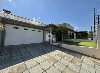 Casa com 3 dormitórios, foto 1