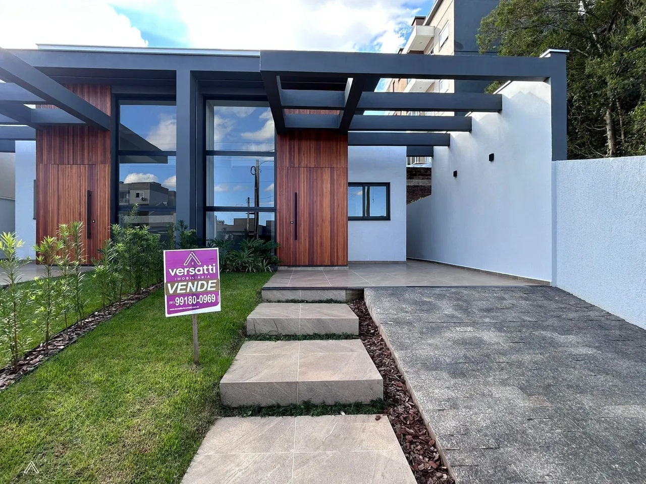 Casa geminada com 3 dormitórios, foto 1