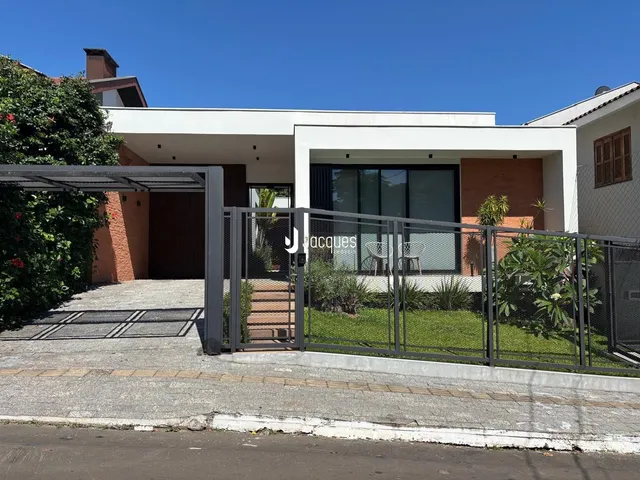 Casa com 3 dormitórios