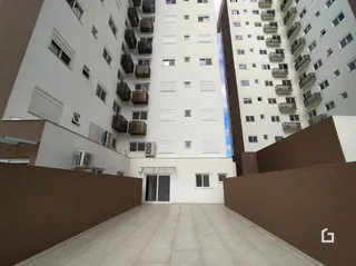 A fachada de um prédio residencial em Lajeado, Brasil.