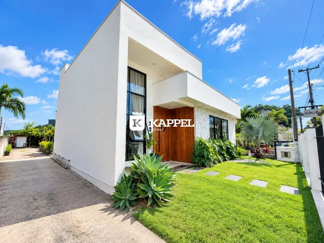 Casa com 2 dormitórios