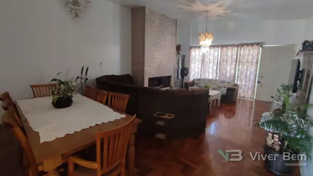 Casa com 4 dormitórios, foto 5